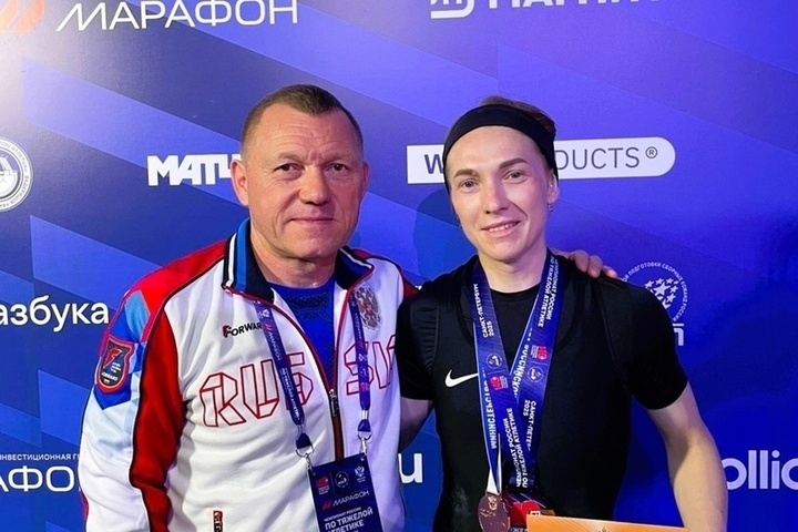 Тяжелоатлетки Чувашии стали призерами чемпионата России