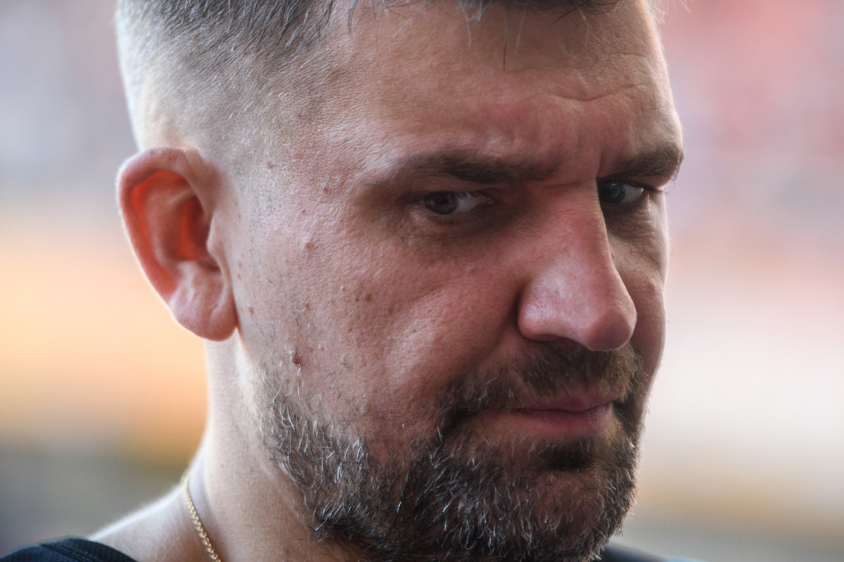 Суд в Москве взыскал с Басты и его супруги долги по коммунальным платежам