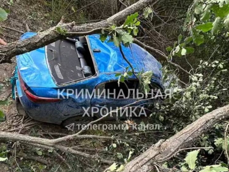  Один человек погиб, 4 пострадали в ДТП со свадебным кортежем в Дагестане