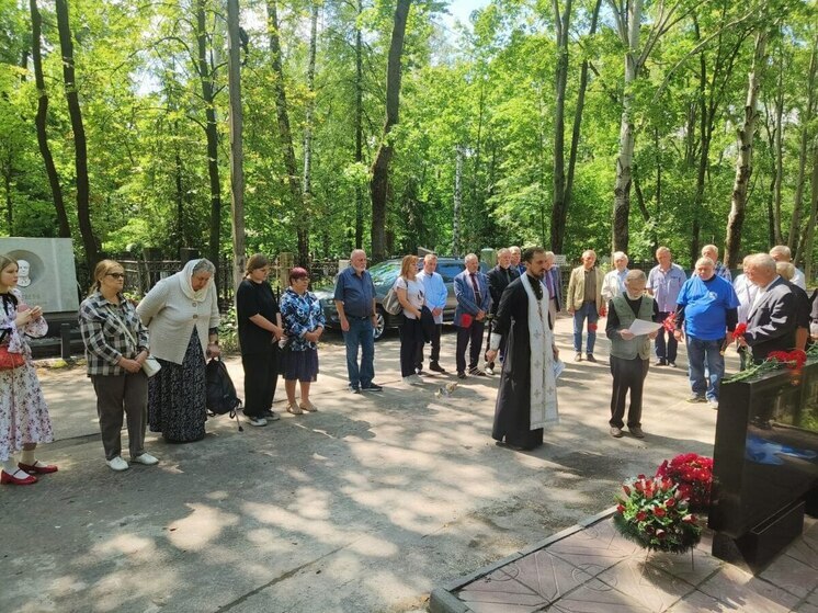 В Воронеже прошла панихида в память затонувшего 25 лет назад «Курска»