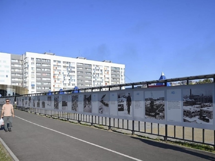 Фотовыставка с видами улиц вернет в прошлое жителей Нового Уренгоя