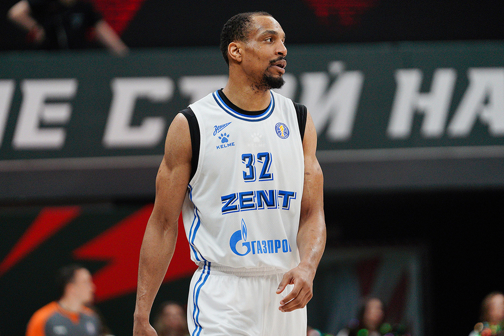 Винс Хантер после ухода из «Зенита» будет выступать за «Локомотив-Кубань»