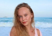 Российская гимнастка Ангелина Мельникова провела отпуск в Китае. Олимпийская чемпионка поделилась игривым видео из поездки.