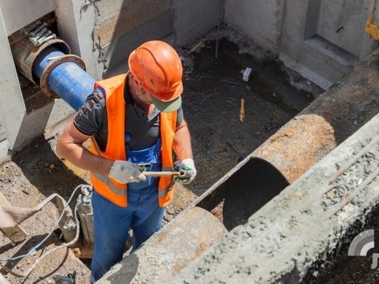 Специалисты «Мосводоканала» приступили к возведению сводовода в луганском микрорайоне Мирный