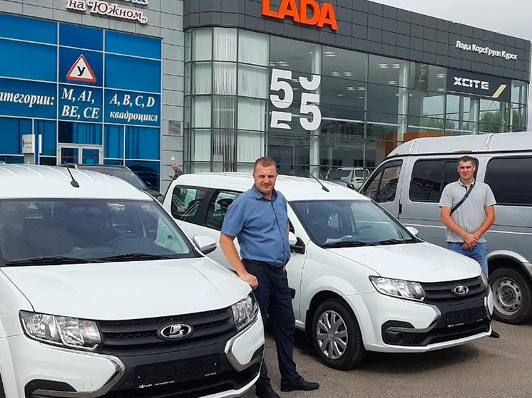Курские суды получили новые автомобили для работы