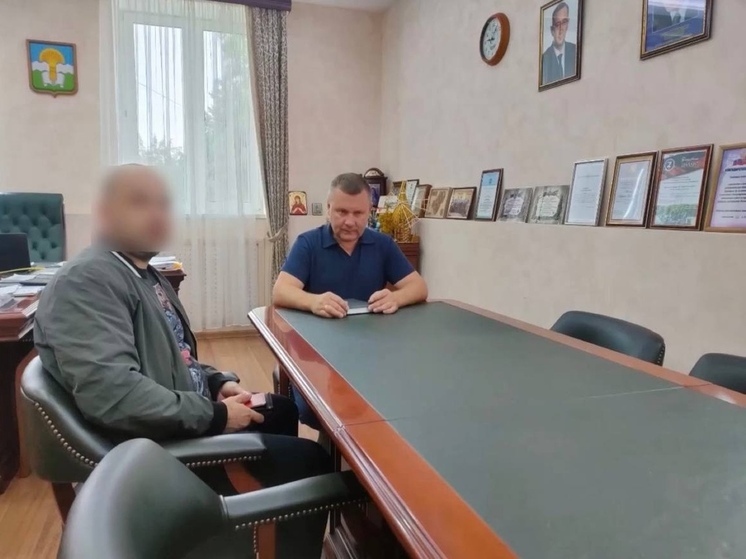 Диалог с героем: глава Ферзиковского района встретился с участником СВО