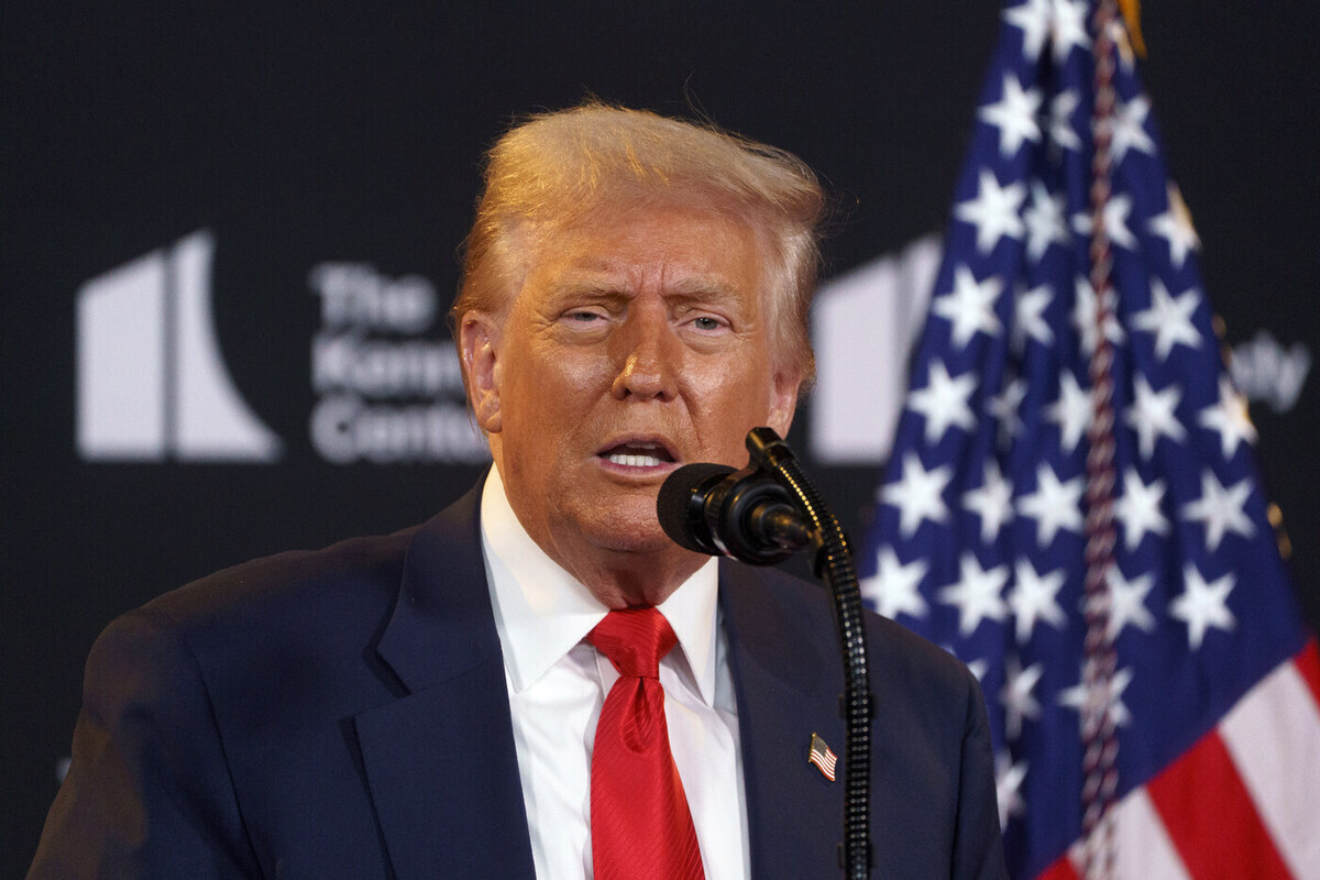 Глава МИД Франции Барро: Трамп пообещал внести вклад в гарантии безопасности для Украины