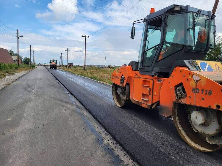 В Алтайском крае строят дороги к девяти сельхозпредприятиям