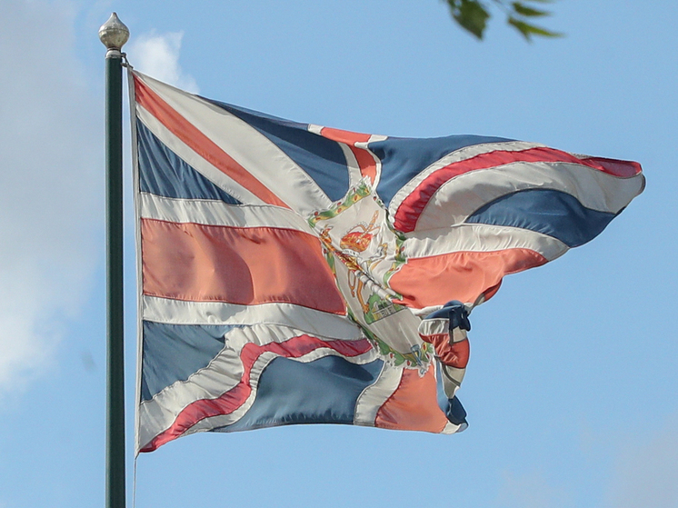 Великобритания отказалась от планов размещения военного контингента на Украине