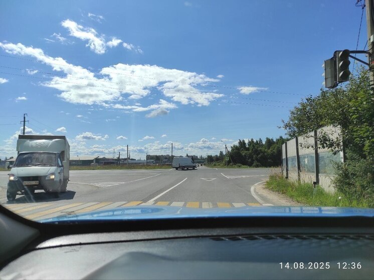 На объездной дороге не работает светофор