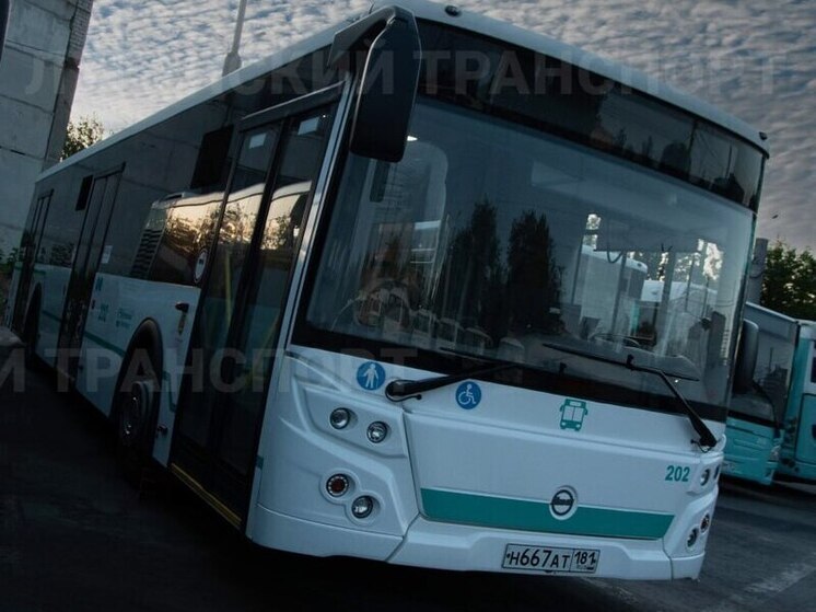 До 120 тысяч рублей платят водителям "Луганскгортранс"