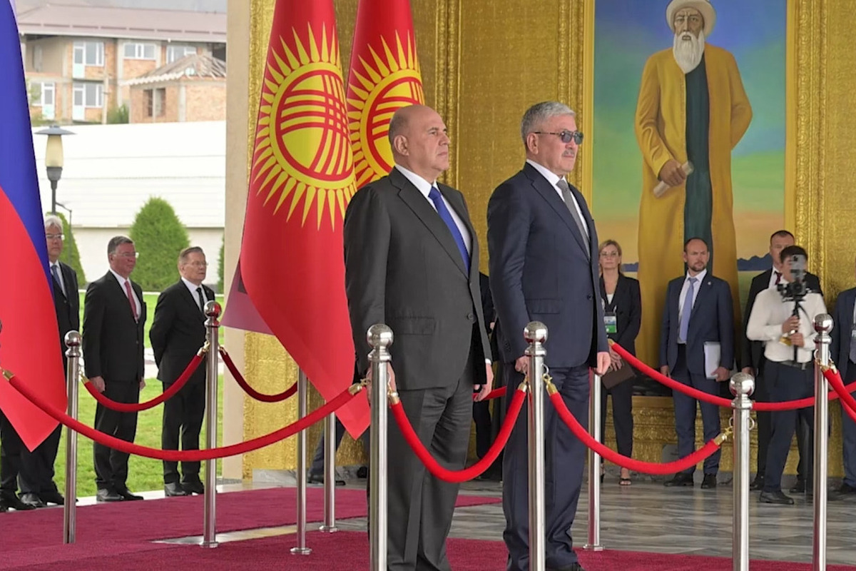 Дипломатия у озера: премьеры России и Киргизии провели переговоры на берегу Иссык-Куля