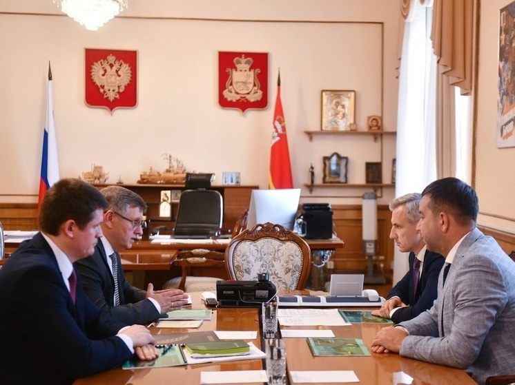 Василий Анохин обсудил с зампредом Россельхозбанка перспективы сотрудничества