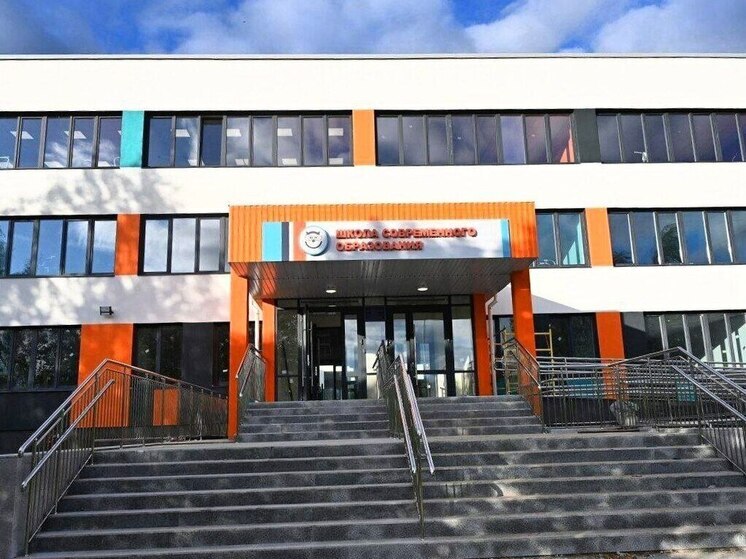 Глава Серпухова обсудил подготовку к новому учебному году с директорами школ