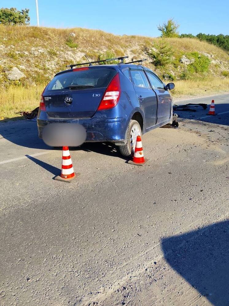 Под Симферополем в результате ДТП погиб водитель легковушки