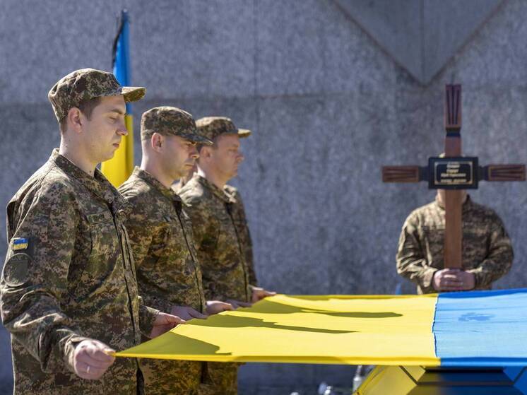 ТАСС: ВСУ не выдают родственникам тела погибших в Сумской области солдат