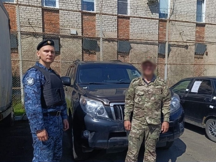 Военные получили LandCruiser, конфискованный у пьяного водителя из Южноуральска