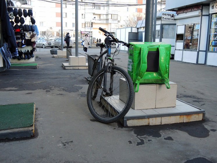 HR-эксперт Лоикова: переток кадров может привести к дефициту рабочих рук не только в доставке