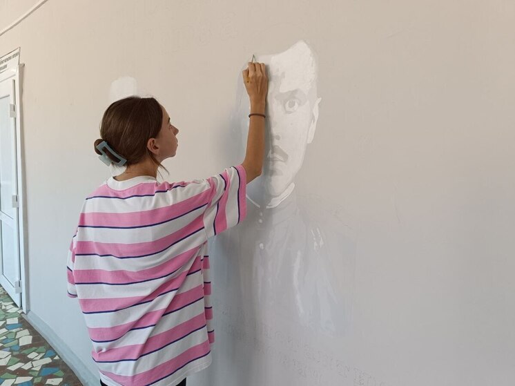 В колледже Дальнегорска создают мурал в честь Героев Советского Союза