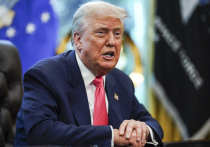 Более полугода второго президентского срока Дональда Трампа вызывает спорные, порой противоречивые оценки американцев. Так оправдались или, наоборот, рухнули надежды граждан США с приходом Трампа? Об этом рассказывает заслуженный юрист России, доктор юридических наук, заведующий кафедрой международного права РГСУ профессор Юрий Жданов.