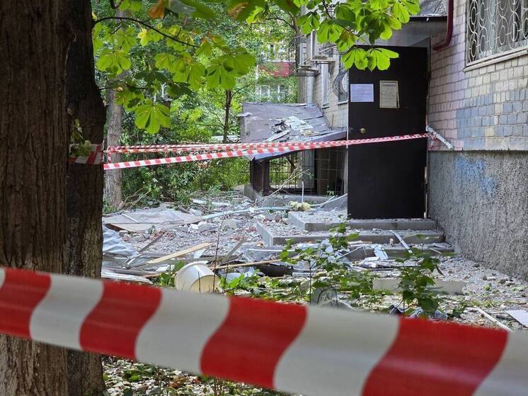 В Ростове начался поквартирный обход пострадавших от взрыва беспилотника домов