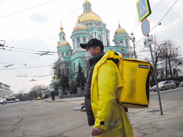 HR-эксперт Мурадян поддержал идею ГД РФ ужесточить условия работы для курьеров