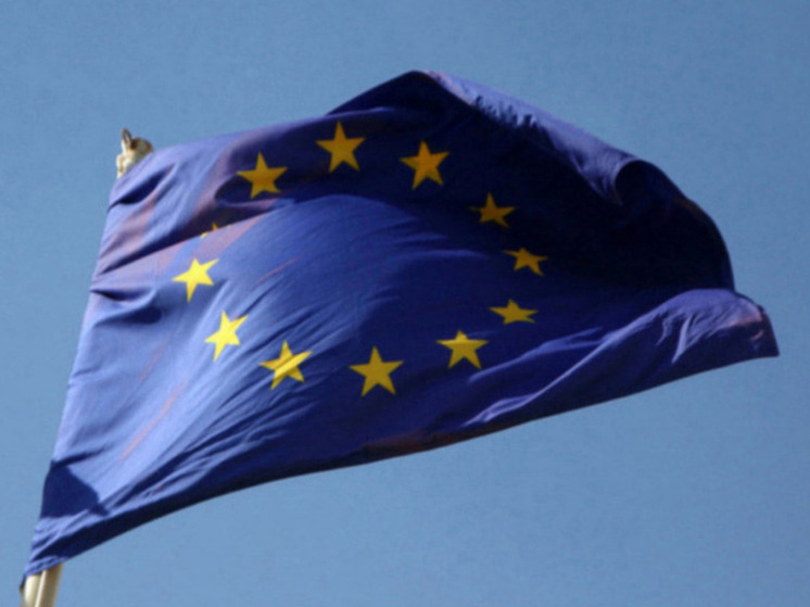 Euractiv: возможности ЕС в вопросе военной помощи Украине исчерпаны