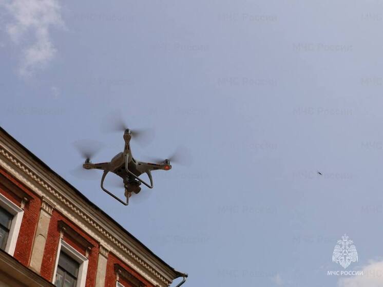 Калужанам рассказали, как действовать при атаке дронов