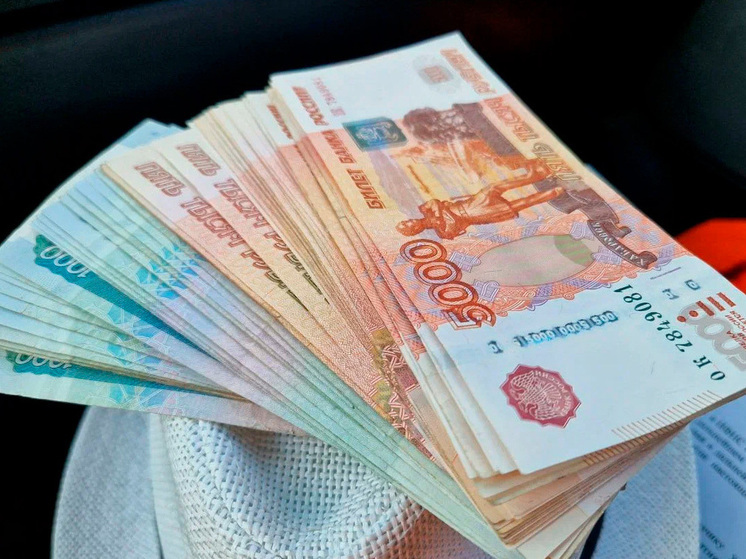 В Курской области озвучены серьезные проблемы с зарплатами учителей