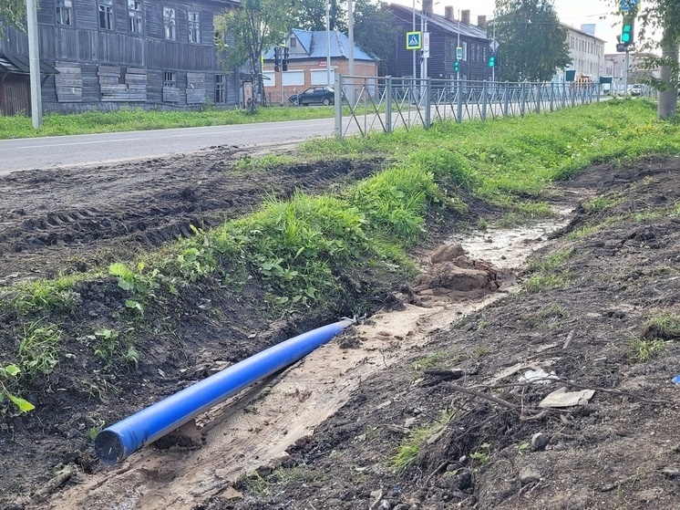 Продолжаются работы по капремонту водопроводных сетей в Няндоме
