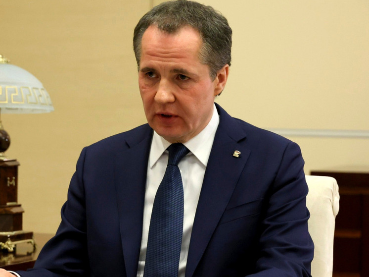 Гладков: беспилотники ВСУ атаковали предприятие и соцобъект в Белгороде