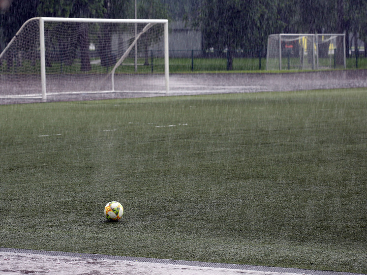 Футболисты ЦСКА Глебов и Кисляк внесены в список "Миротворца"