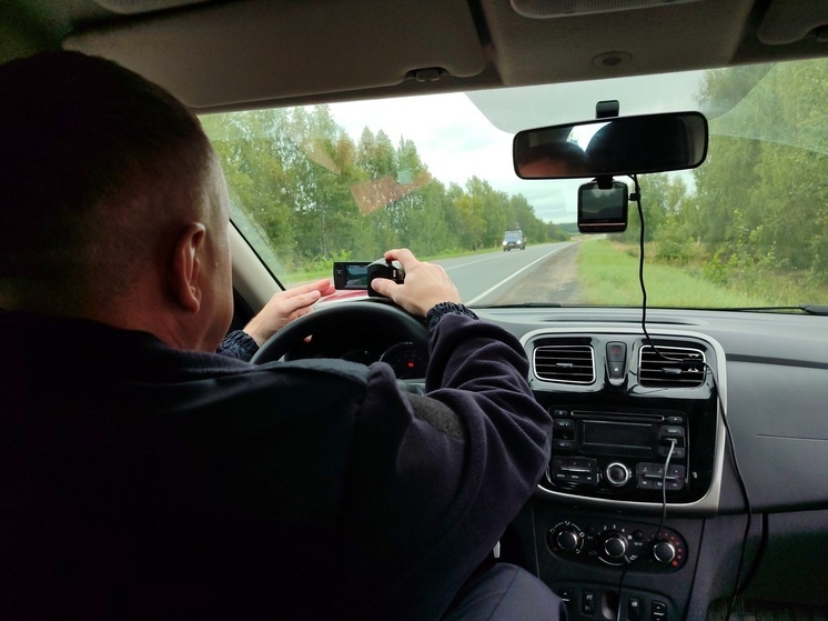 Костромские инспекторы ДПС вылавливали автомобилистов на встречной полосе движения