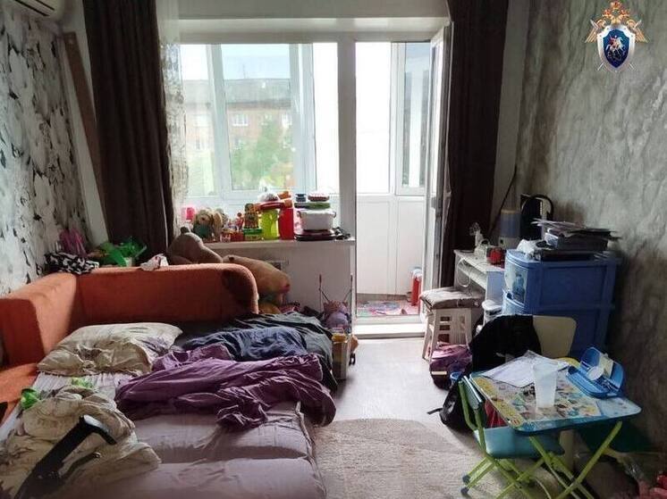 Житель Черногорска из ревности убил любимую и ранил ее маленьких детей