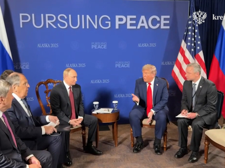 NYT: Путин и Трамп находились в лимузине без переводчика