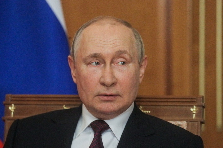 Путин распорядился ввести сроки давности для споров по приватизации