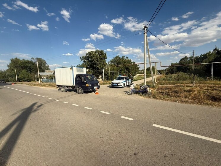 На Ставрополье водитель легковушки сбил пенсионерку на велосипеде