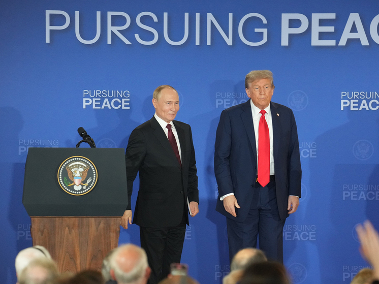 Европейские чиновники обеспокоены, что теперь Трамп может оказывать давление на Зеленского с целью территориальных уступок для достижения соглашения с Москвой