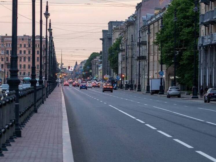 Петербуржцы снова могут спокойно ездить по Московскому проспекту после капремонта
