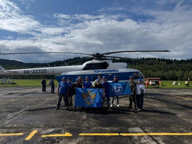 Студенты отправились к хакасской отшельнице Агафье Лыковой с важной миссией