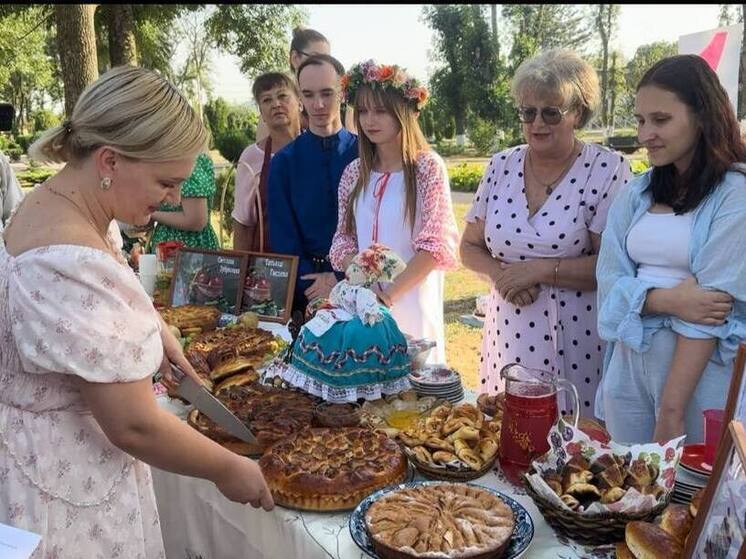 Фестиваль Яблочный Спас прошел с изобилием яблок и восхитительными ароматами