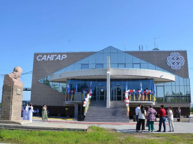 17 августа, в День воздушного флота России, особое внимание уделяется развитию авиационной инфраструктуры в Республике Саха (Якутия)