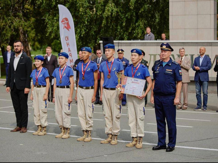 Амгинские лицеисты стали призёрами всероссийской военно-спортивной игры «ЮНАВИА»