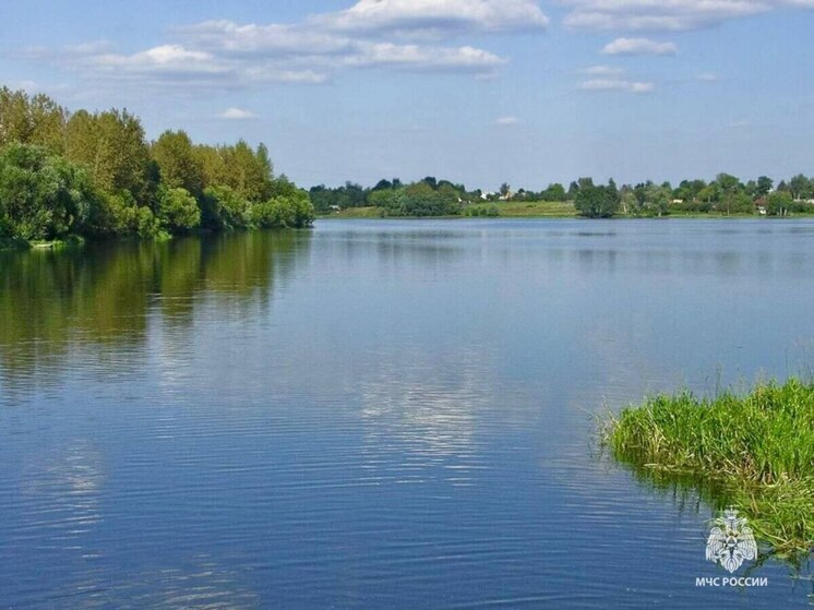 В брянском озере нашли тело утонувшего мужчины