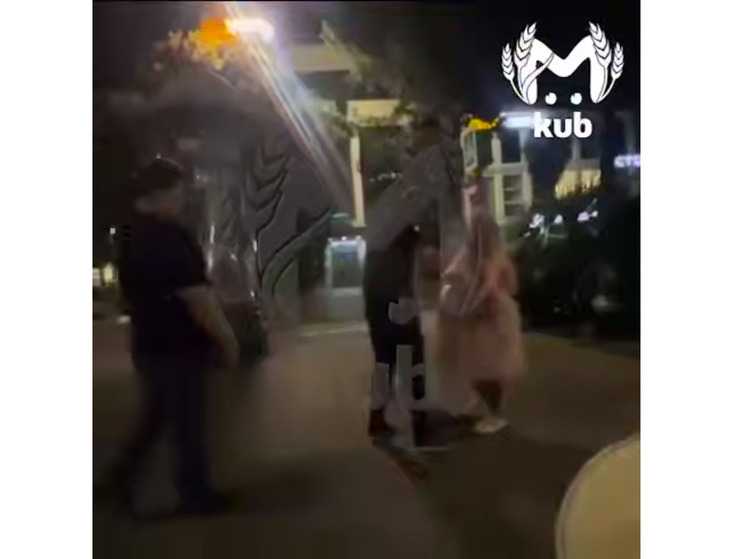 Мужчины напали на блогера Алину Ростовскую в Сочи