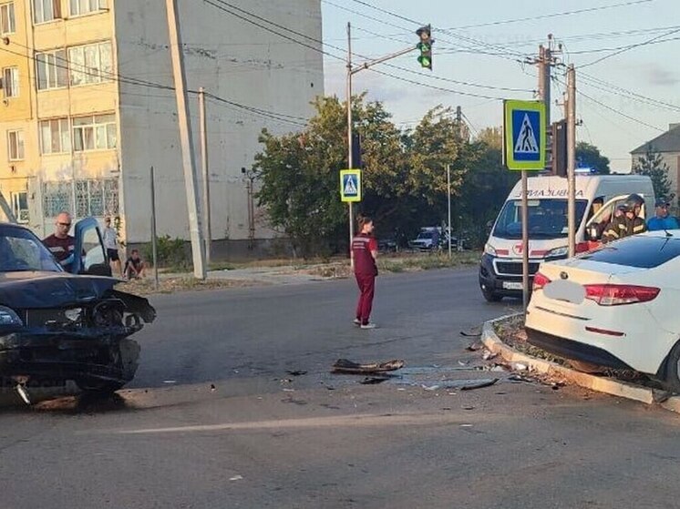 В Скадовске разбились легковушки