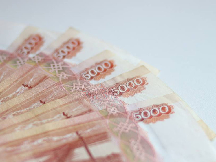 Внезапное наследство помогло выплатить долг горе-папаше