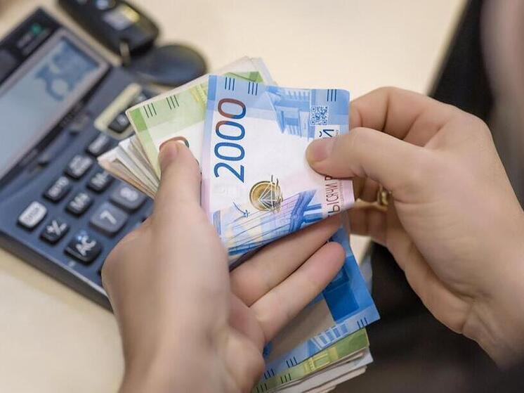 Четверть нижегородцев имеют зарплату «выше среднего» по стране