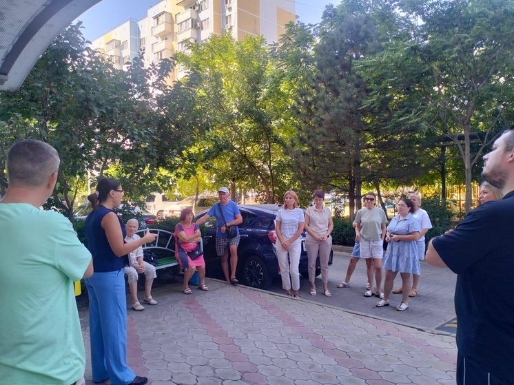 Депутат гордумы Наталья Гвоздева встретилась с жителями Краснодара