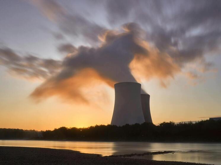 Учёные рассказали, почему Хиросима восстановилась, а Чернобыль пустует